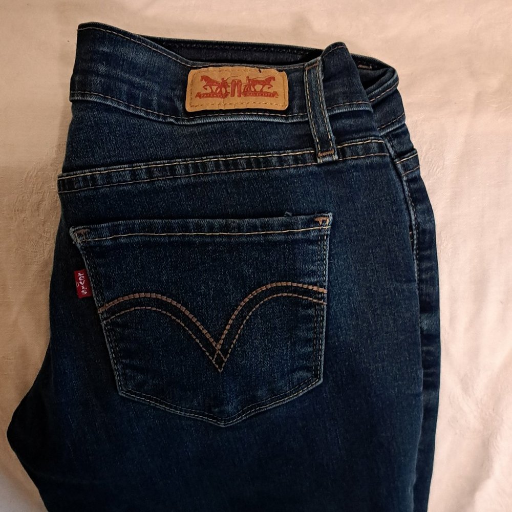 Levi's Straight Leg 524